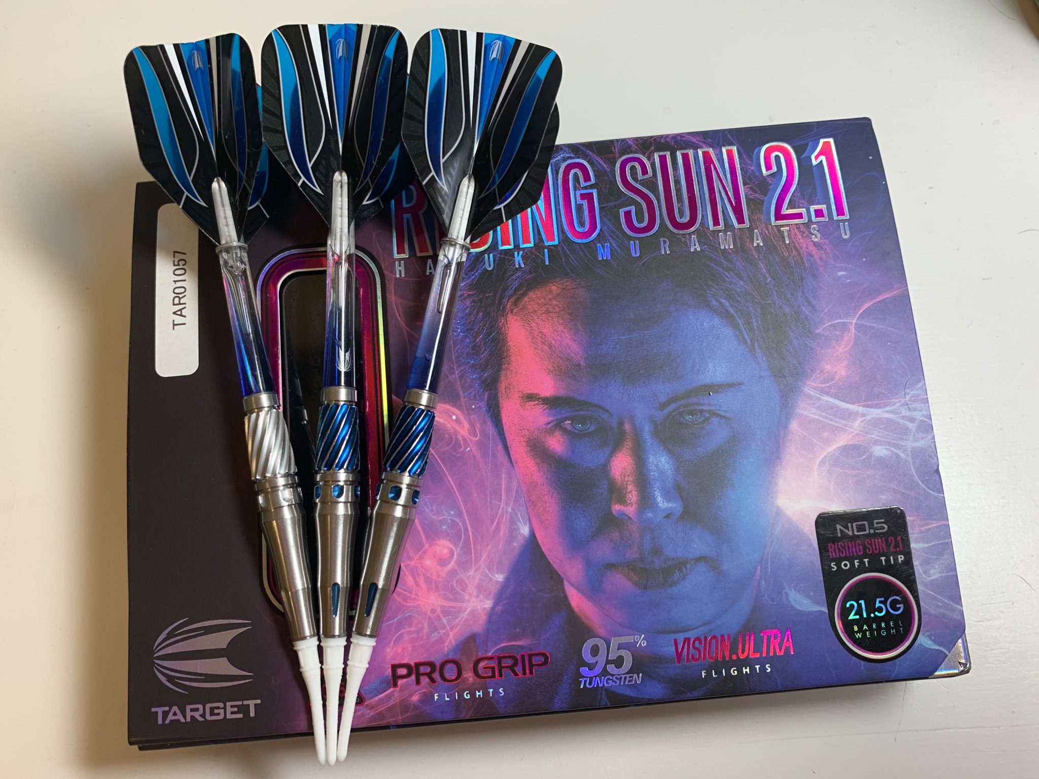 ゆうた ダーツ垢 村松治樹プロのライジングサン2 1no 5 一目惚れして買ってしまった ｶｯｺｲｲｲｲ ダーツ Darts ダーツ好きと繋がりたい 村松治樹プロ ライジングサン かっこいいと思う人rt T Co Mz0lpvfalb Twitter