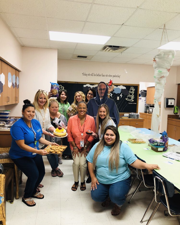 How do you recover from a tropical storm? Make it your luncheon theme!  <a href="/weatherchannel/">The Weather Channel</a> <a href="/JimCantore/">Jim Cantore</a> #guestofhonor #teacherssurvivingimelda #tropicalstorm #imelda #oppeelementary #galveston