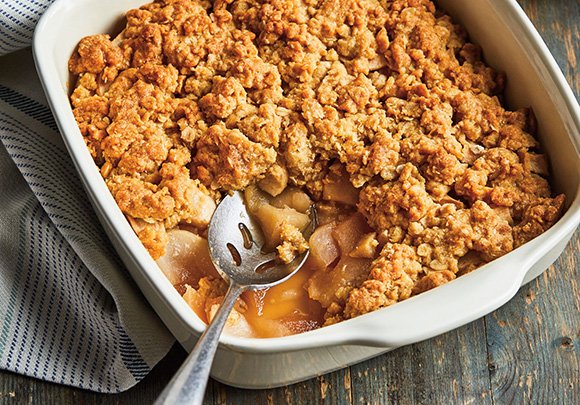 With its sublimely soft filling and just the right amount of crunchy, buttery topping, you'll quickly see why this #applecrumble is our best-ever! bit.ly/2lnvTHF