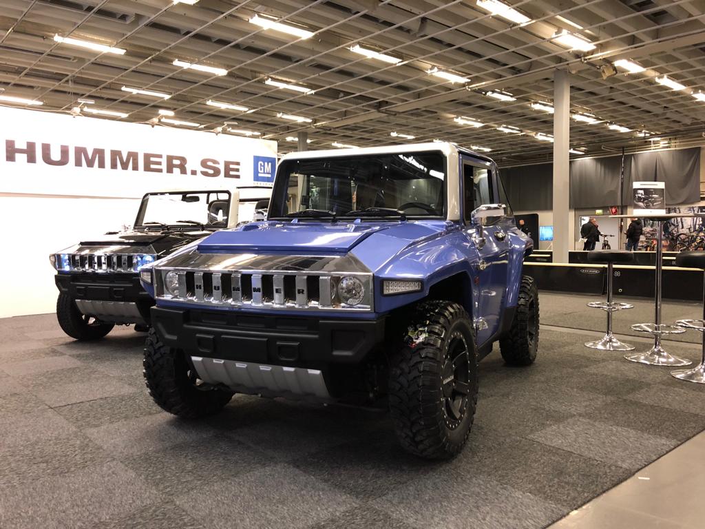 ElectricHev's tweet photo. Mini Hummer https://t.co/q0G0H0MdQH