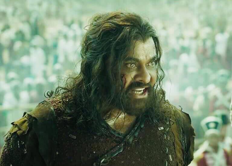 sravankumar786's tweet photo. స్వామీ ... నీ కాళ్ళకే కాదు, కళ్ళకీ మొక్కాలి...🙌🏻

ఆ చూపులోని పొగరు చెబుతోంది, బొమ్మ ఎంత పెద్ద హిట్ కాబోతోందో ... ఈ సారి బాక్సులు కాదు, థియేటర్లు బద్దలవుతాయి...!! 🔥🔥@KonidelaPro @DirSurender @IamSaiDharamTej @IAmVarunTej @GkParuchuri #SyeRaaNarasimhaReddy #SyeRaaTrailer2 https://t.co/7YMdzOh57m