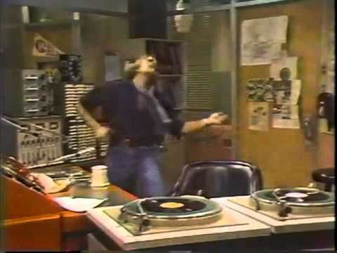 JGreenwaldd's tweet photo. @LinBrehmer I picture you like this when you play #TheWho https://t.co/Seuc9fxjZx