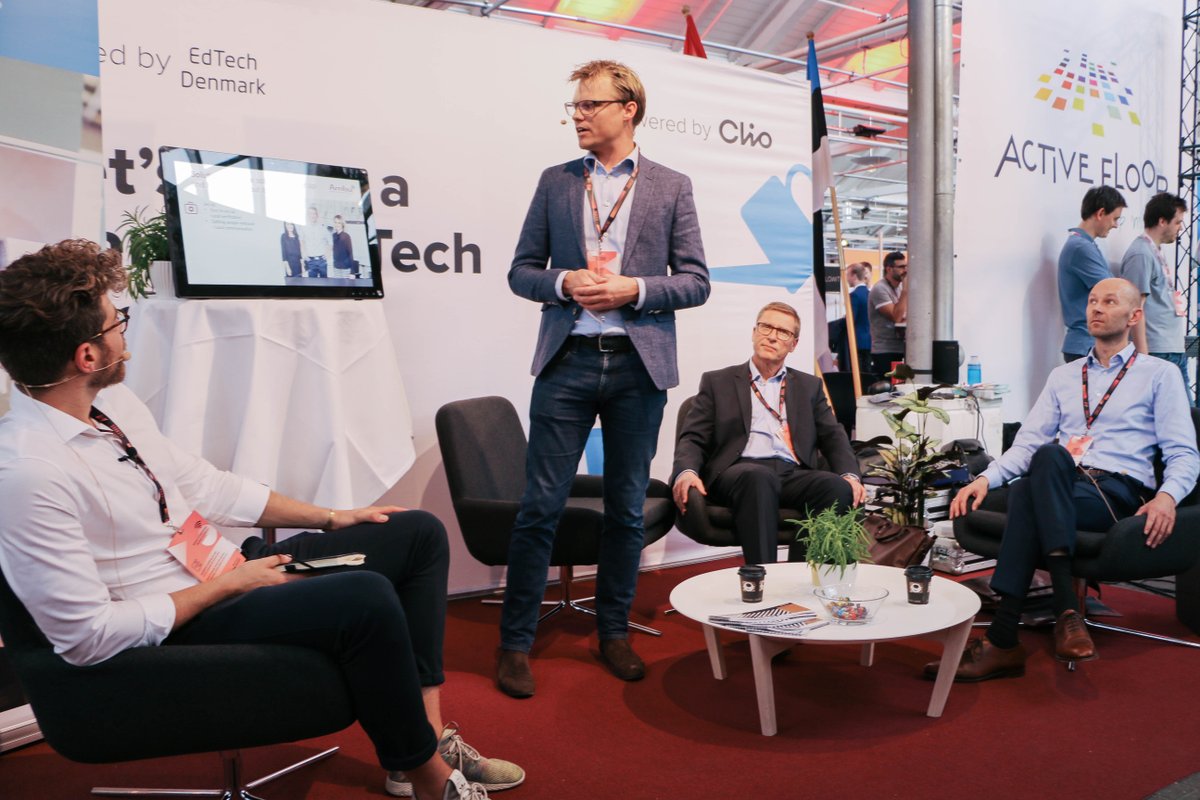 livinganalytic's tweet photo. It was a pleasure to participate at #techbbq2019. We had a fantastic panel debate on how the latest technology innovations can be used to increase employee engagement and why it is so important for companies nowadays. Videos coming soon!

#EmployeeEngagement
#HRTech #techbbq https://t.co/NGID3ZG6wj