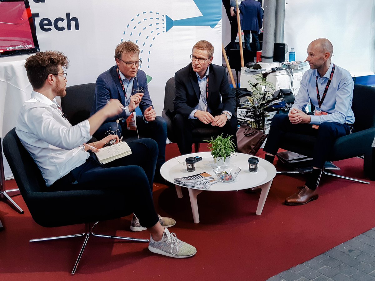 livinganalytic's tweet photo. It was a pleasure to participate at #techbbq2019. We had a fantastic panel debate on how the latest technology innovations can be used to increase employee engagement and why it is so important for companies nowadays. Videos coming soon!

#EmployeeEngagement
#HRTech #techbbq https://t.co/NGID3ZG6wj
