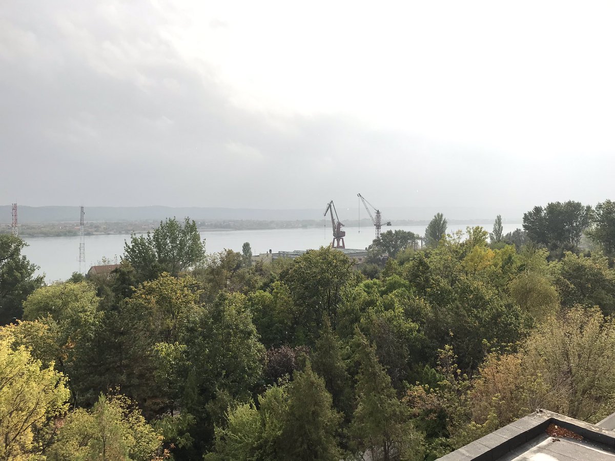 vaisamar's tweet photo. The Danube, not far from the point where the Roman troups invaded Dacia during Emperor Trajan’s reign. #Drobeta #Trajan #RomanEmpire https://t.co/FK5XnRxQHo