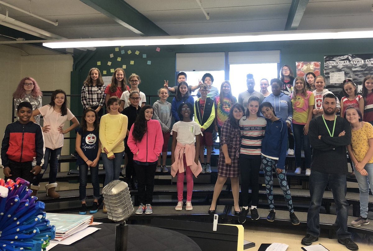 ddelbarone's tweet photo. More great stuff at #asfms! One of our chorus classes performed an impromptu mini concert for a special guest, Army Specialist Mark Demers. Great job! @coventryschools https://t.co/u1SyqoBdJ4