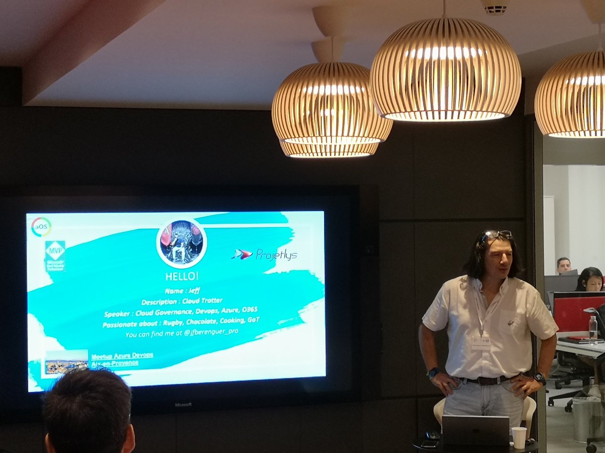 c_glemot's tweet photo. A chaque entreprise sa vision des choses... #Governance #Teams par @jfberenguer_pro! #Microsoft #Office365 #MonacoDigital #aOSMonaco @aOSComm https://t.co/rJLKcMZ0Qr