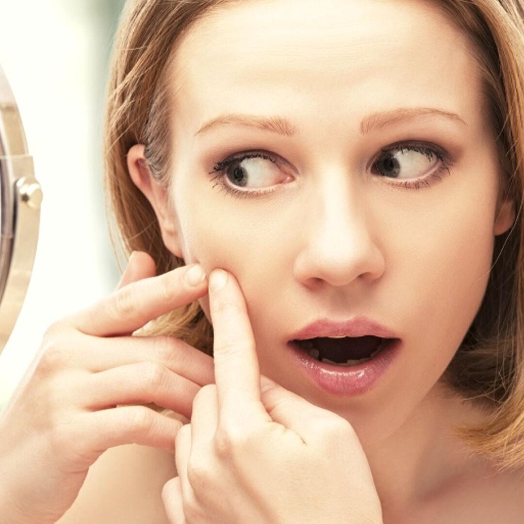 Health_Local's tweet image. The 6 myths about acne that you might believe are true!
bit.ly/2mR1tOq

instagram.com/p/B24FKDEHxTb/

#clearskin #skincare #sharewithme #skincareawarenessmonth