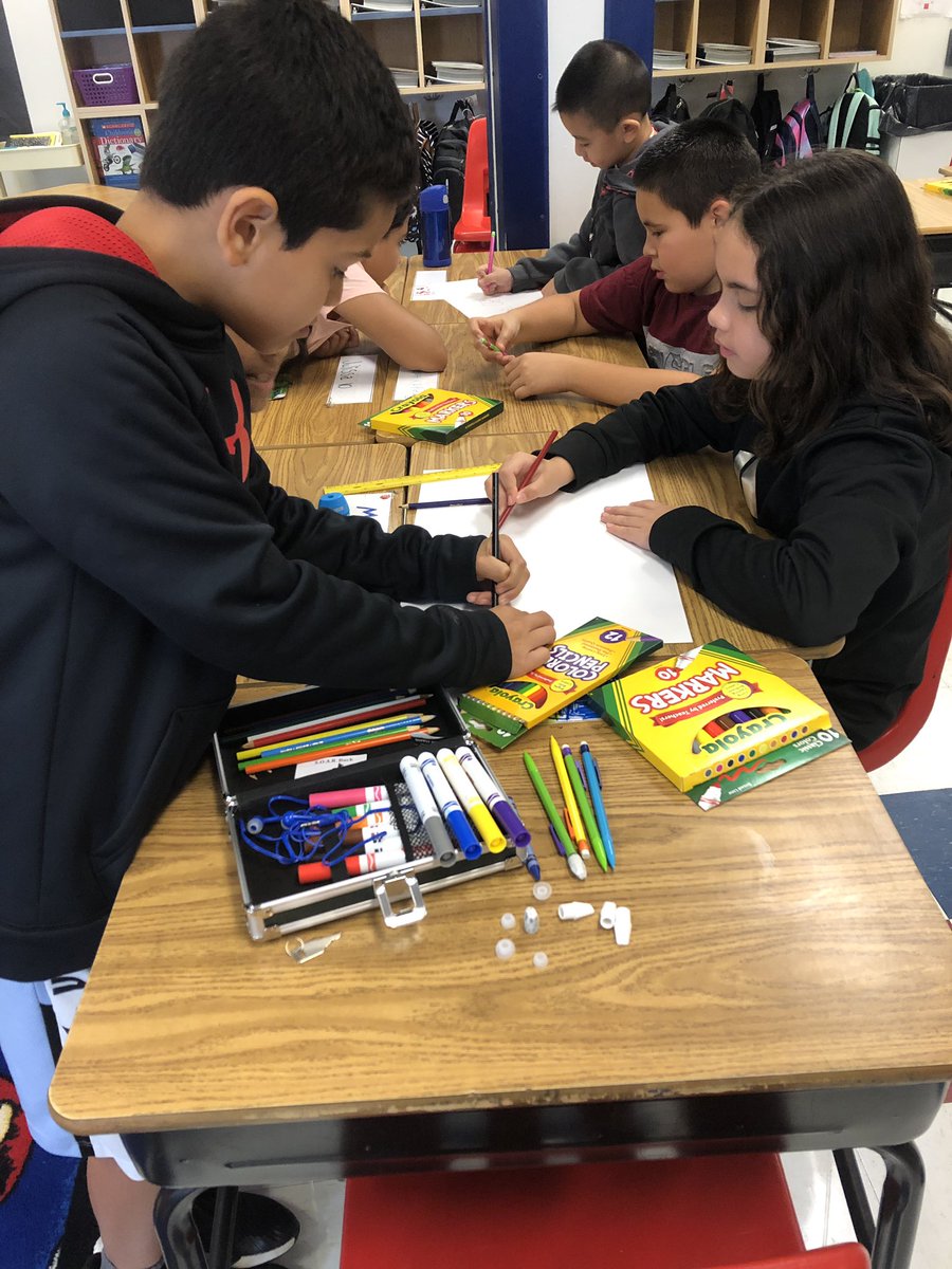 JessieCastles's tweet image. Today in #guidance we are making our own #kindnessposters to hang around the school. #KindnessMatters @KerrydaleEs