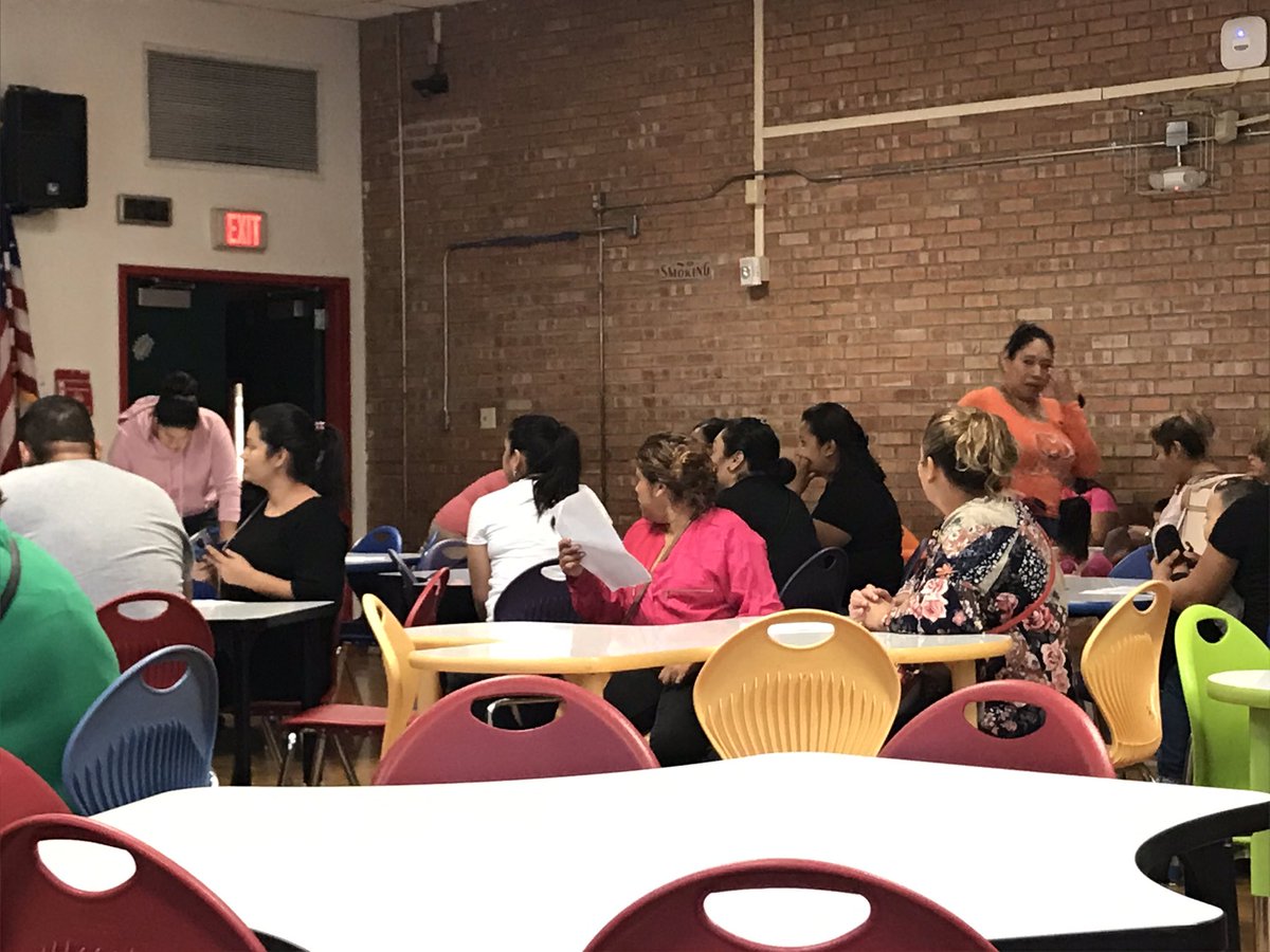 PArent meeting - success ✅ <a href="/GolfcrestES/">Golfcrest Elementary</a> we Are on our wAy to An A! @NicoleMooreHisd <a href="/Erwin_Garcia_/">Erwin Garcia, Ed.D.</a> <a href="/SouthArea_HISD/">SouthArea_HISD</a>