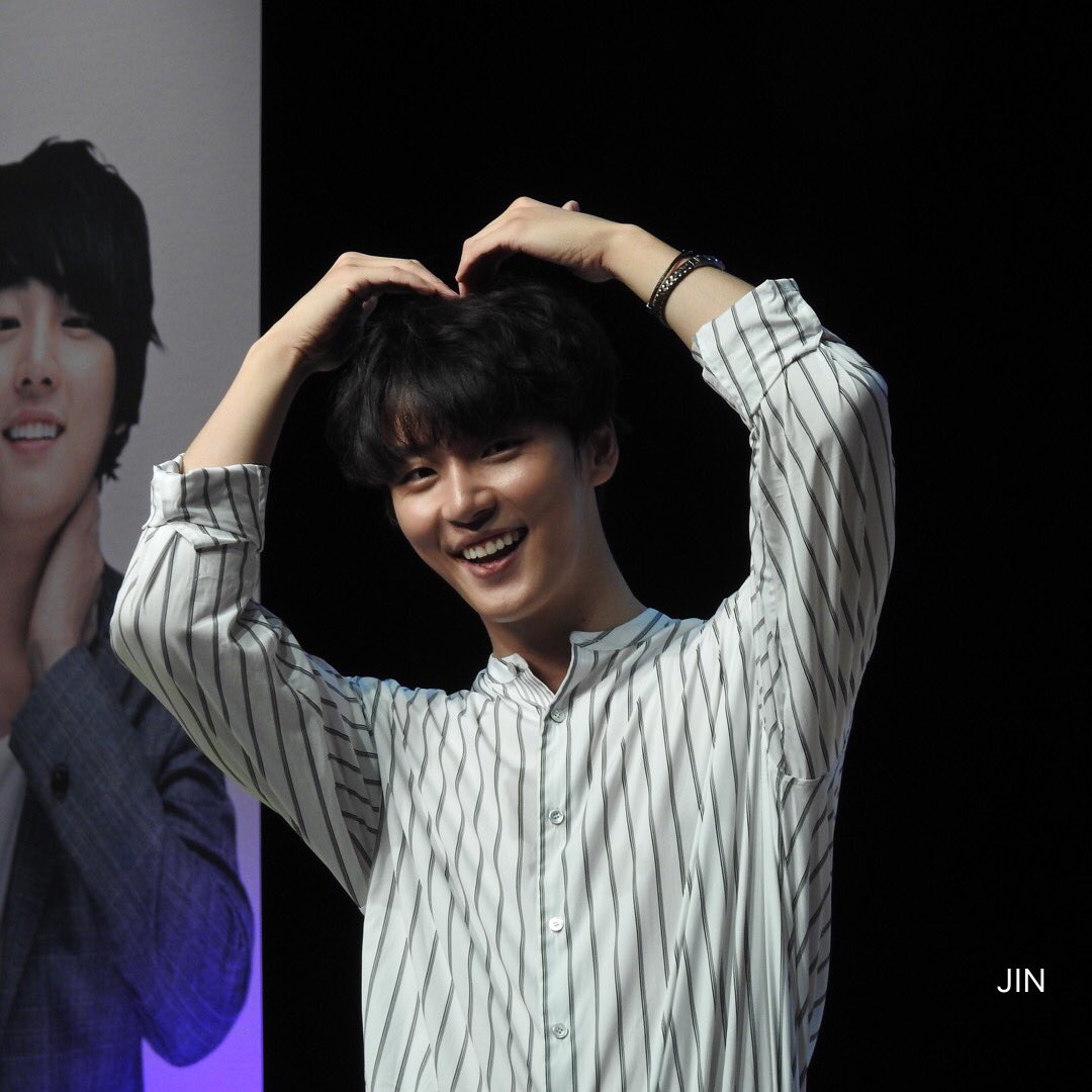 Happy bday my dear actor yoon shi yoon   be happy and healthy      