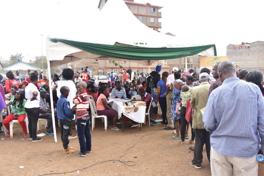 tciurbanhealth's tweet photo. 🎉World Contraception Day! 🎉 September 26th is #WorldContraceptionDay and in Nairobi County, Kenya, TCI and partners are celebrating with a parade and offering family planning services! @Jhpiego #urbanfamilyplanning https://t.co/PyUUTbtXLP