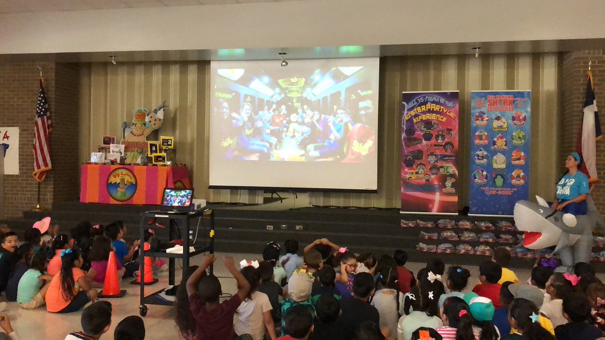 Epps2ndGraders's tweet photo. It’s Big Kahuna Fundraising time @EppsIslandKISD Packets will be brought home by your student today!! 🎉🥳🎉 https://t.co/YVW245MlWd