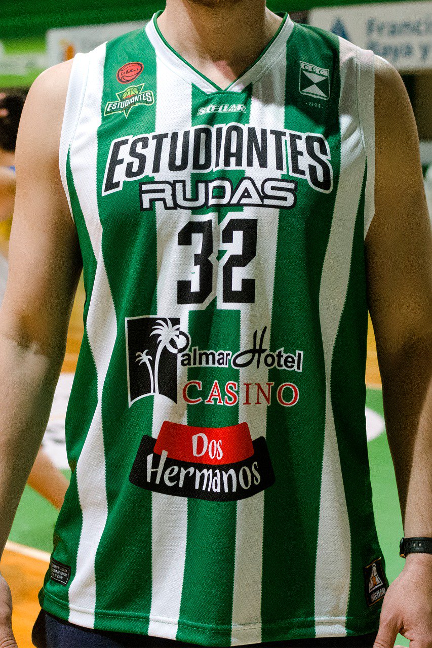 Basquet Argentina on X CamisetasDeLiga 5 Estudiantes de Concordia. Diseno de Stellar. Me gustan ambos disenos. No me termina de convencer la publicidad entre el nombre del equipo y el