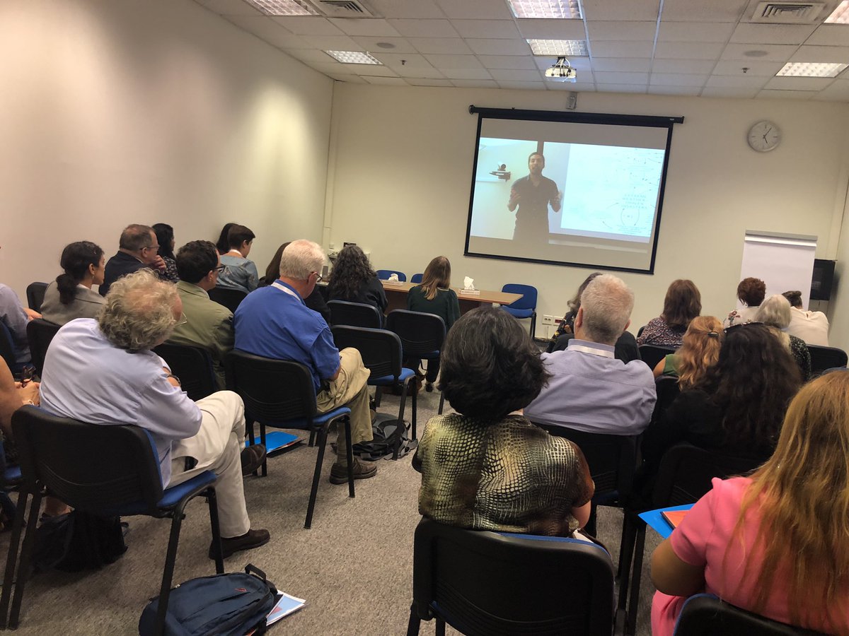 Faculty of Health Sciences at AUB tweet media