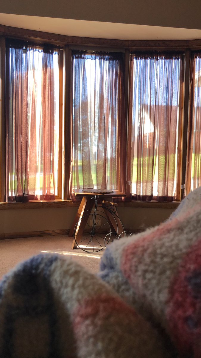 ceejergs's tweet image. Perfer this view to a hospital room!!! #recoveryathome #appendixisout #paincangoawaynow