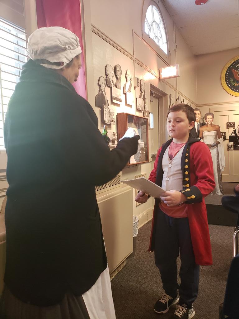 MsClymoreNWES's tweet photo. Learning about the Quaker perspective during the Revolutionary War. @teachingmuseum @rituahujaNWES @nwescst @MLevineNES https://t.co/TJXi46Odz2