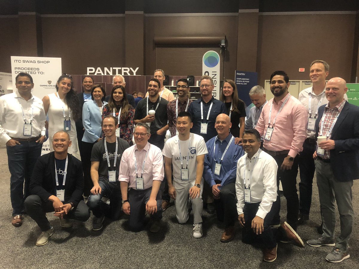 robgalb's tweet photo. I was happy to pay a visit to the @InsuranceAccel #startups at #ITC2019 yesterday. Definitely watch out for where this group of #insurtech firms are headed!!! Excited to be in #DSM next month on Wed 10/16 as part of #GIAInsurtechWeek. Learn more here: https://t.co/1YndbTttAe https://t.co/NJnWOAJyQp