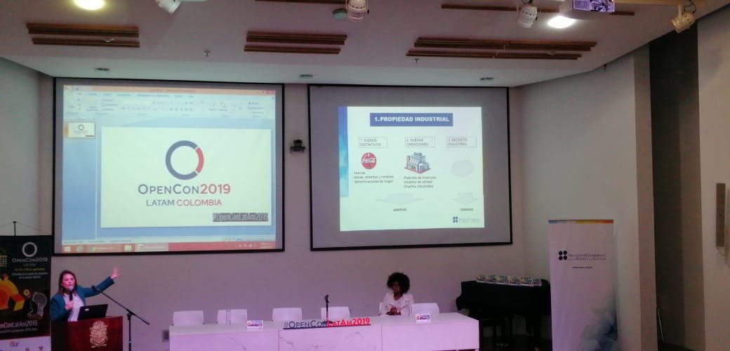 SomosAGROSAVIA's tweet image. #ENVIVO estamos en #OpenConLatAm2019. María Piedad Villaveces en su ponencia sobre propiedad intelectual y conocimientos abiertos, derechos de autor y ciencia abierta 👉 aprender3c.org