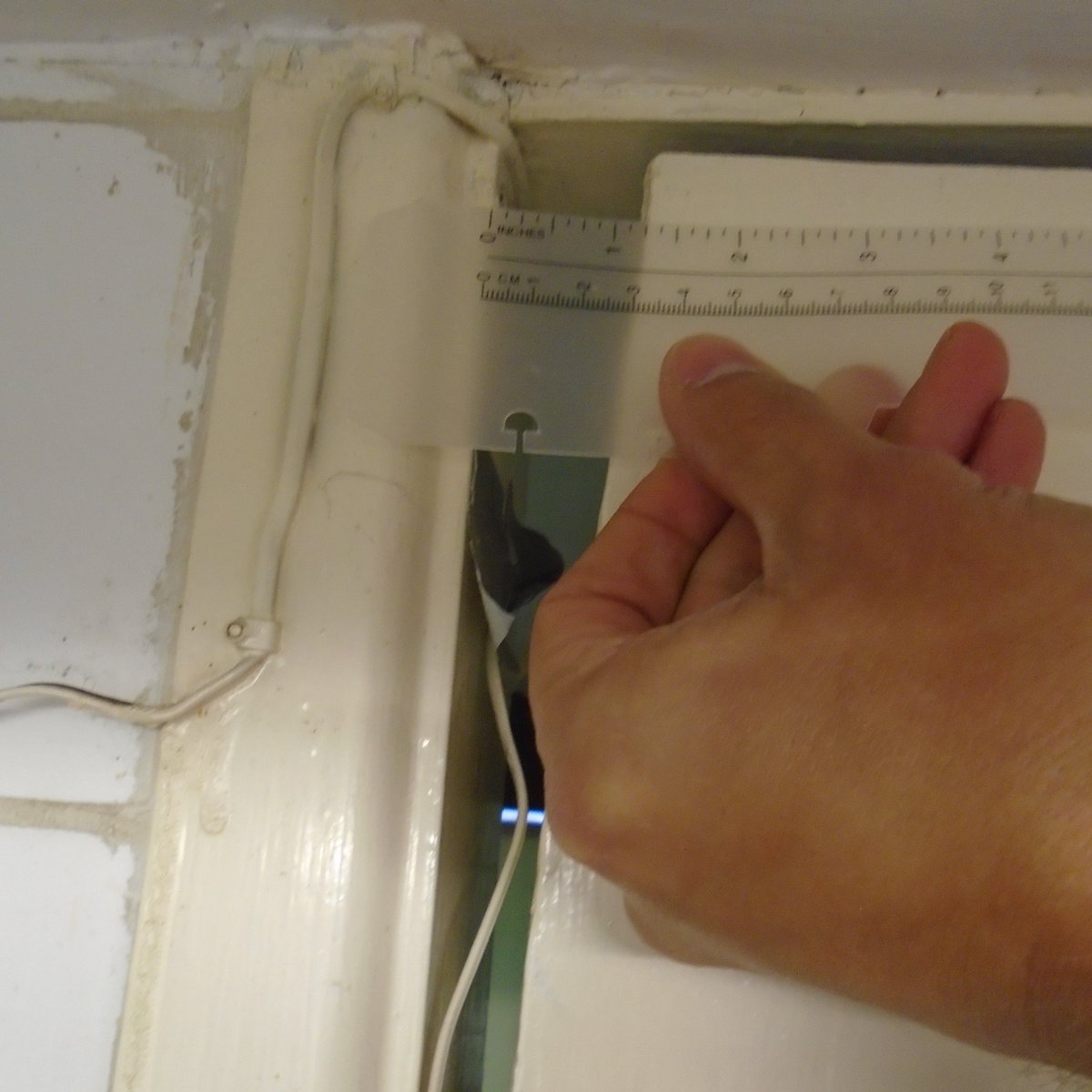 This fire door from a kitchen has a 30mm gap. Big enough to run a cable through! Handy but not effective! Check your gaps. Maintain your fire doors. 
<a href="/FDSafetyWeek/">Fire Door Safety Week</a> <a href="/shropsfire/">Shropshire Fire and Rescue Service</a> #firesafety <a href="/SFRS_Protection/">Fire Protection</a> #FireDoorSafetyWeek <a href="/NFCC_FireChiefs/">National Fire Chiefs Council</a>