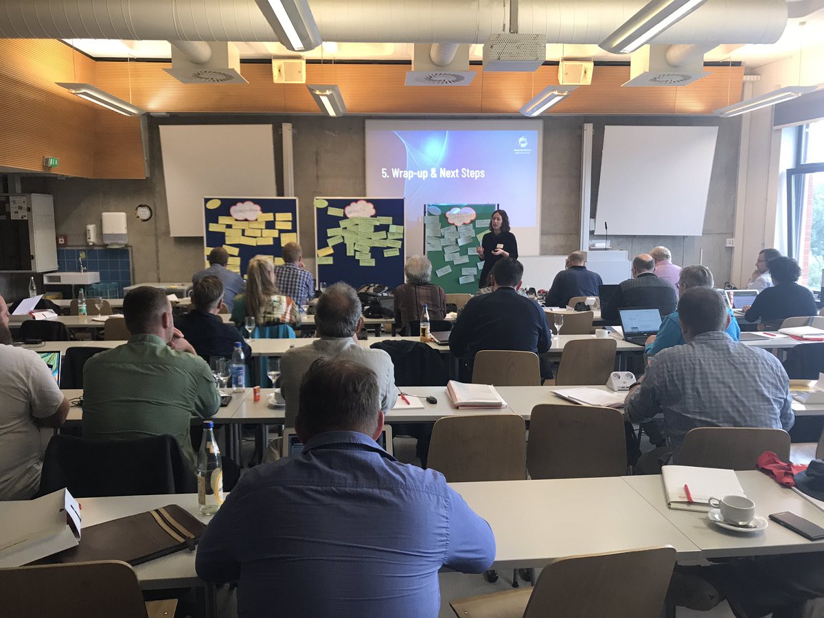 HFDdigital's tweet photo. Im Fokus: Herausforderungen&amp; Wünsche von Vertreter*innen von Medieneinrichtungen an HS. 

Unsere Kolleginnen Christine&amp; @yasmindjab waren heute bei der @amh_ev-Jahrestagung an der @UniBremen. Spannender Austausch zu Erfahrungen, Ideen &amp; Kooperationsmöglichkeiten!

#DigitalTurn https://t.co/7TQtS8P14l