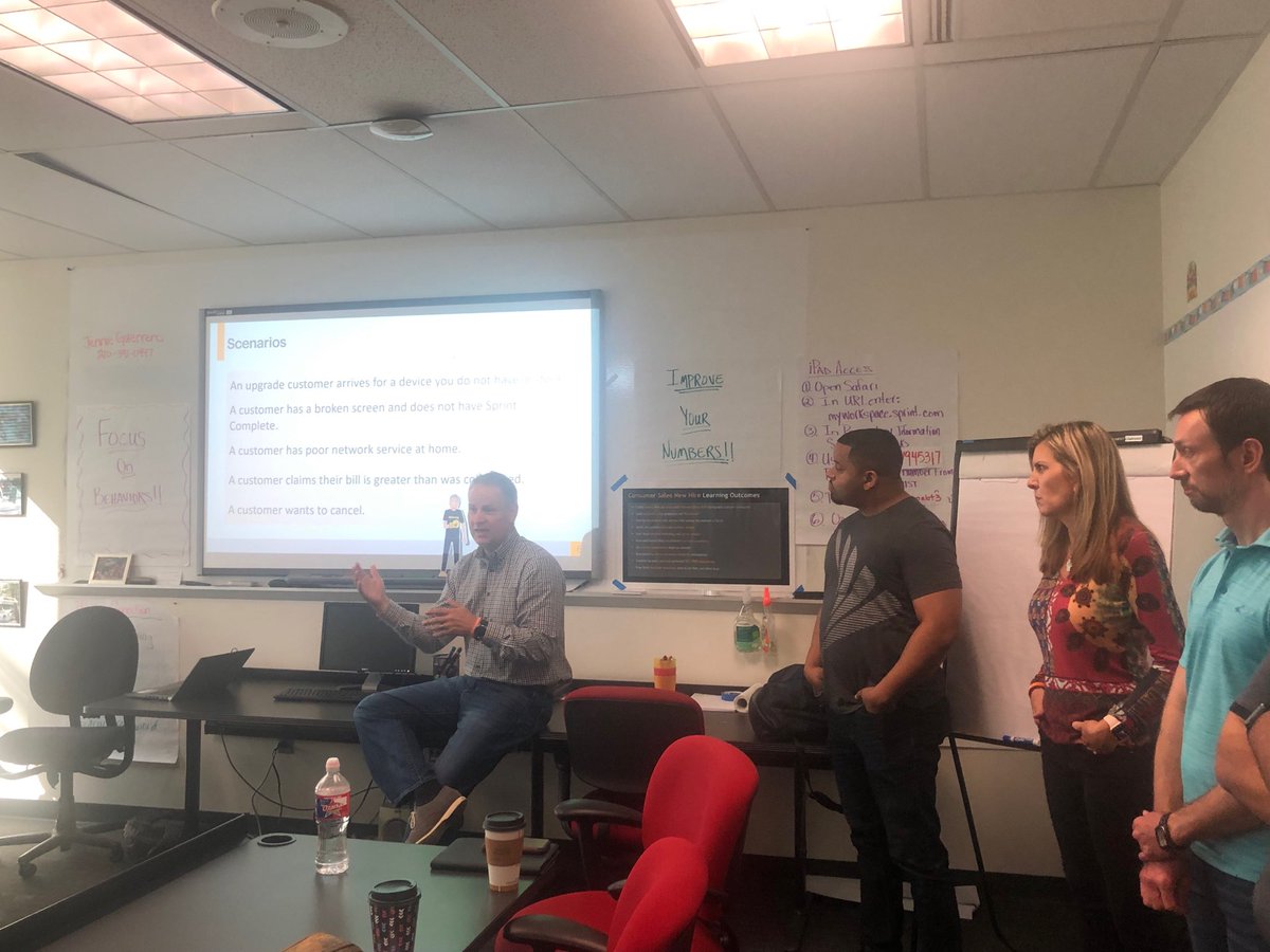 John and Flat Jaime fighting Negative Impressions and building World Class experiences in San Antonio. ⁦@SprintSouth⁩ #jjstrong