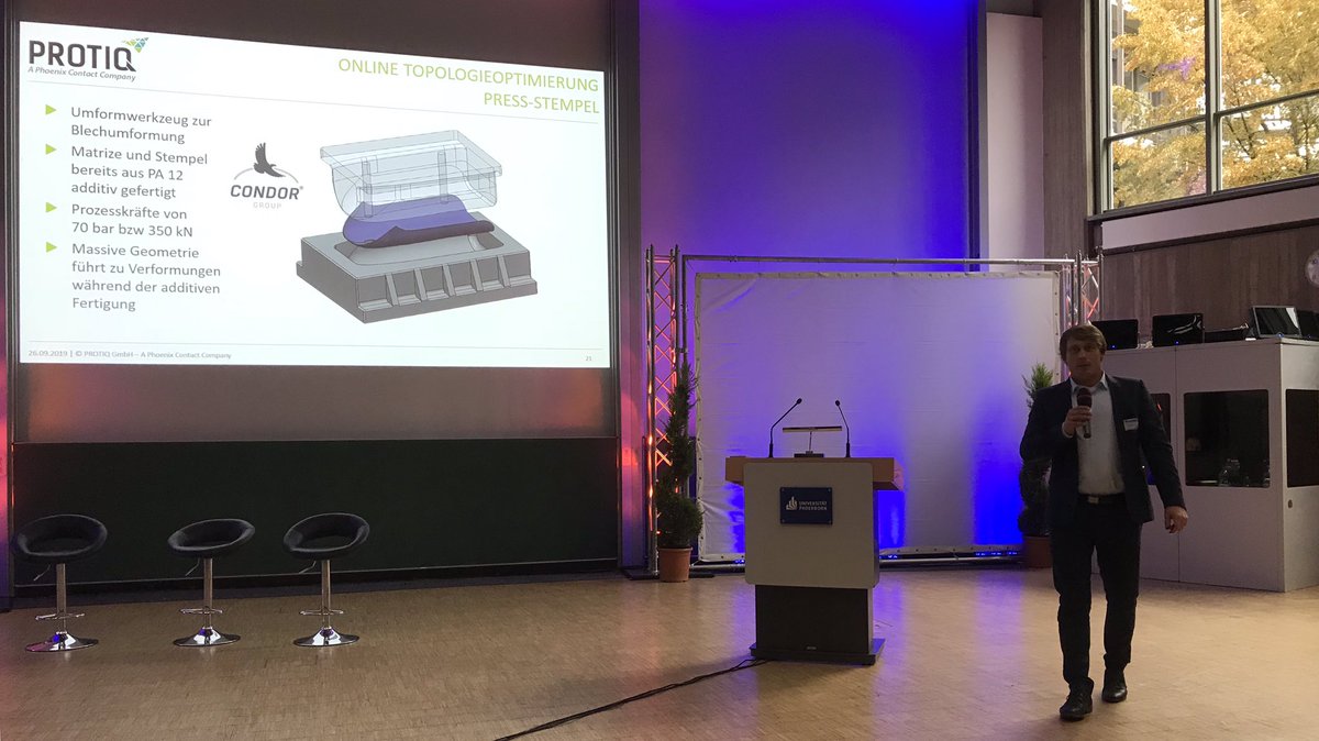SICPaderborn's tweet image. #DMRC. Interessante Anwendungsbeispiele und innovative Lösungen aus der Welt des #AdditiveManufacturing bei der Jubiläumskonferenz #10yDMRC: Kabinenfertigung bei #JohnDeere, #Medizintechnikprodukte von #Condor MedTec, #GenerativeDesign von #Hexagon, #Bohrtechnik von #BakerHughes.