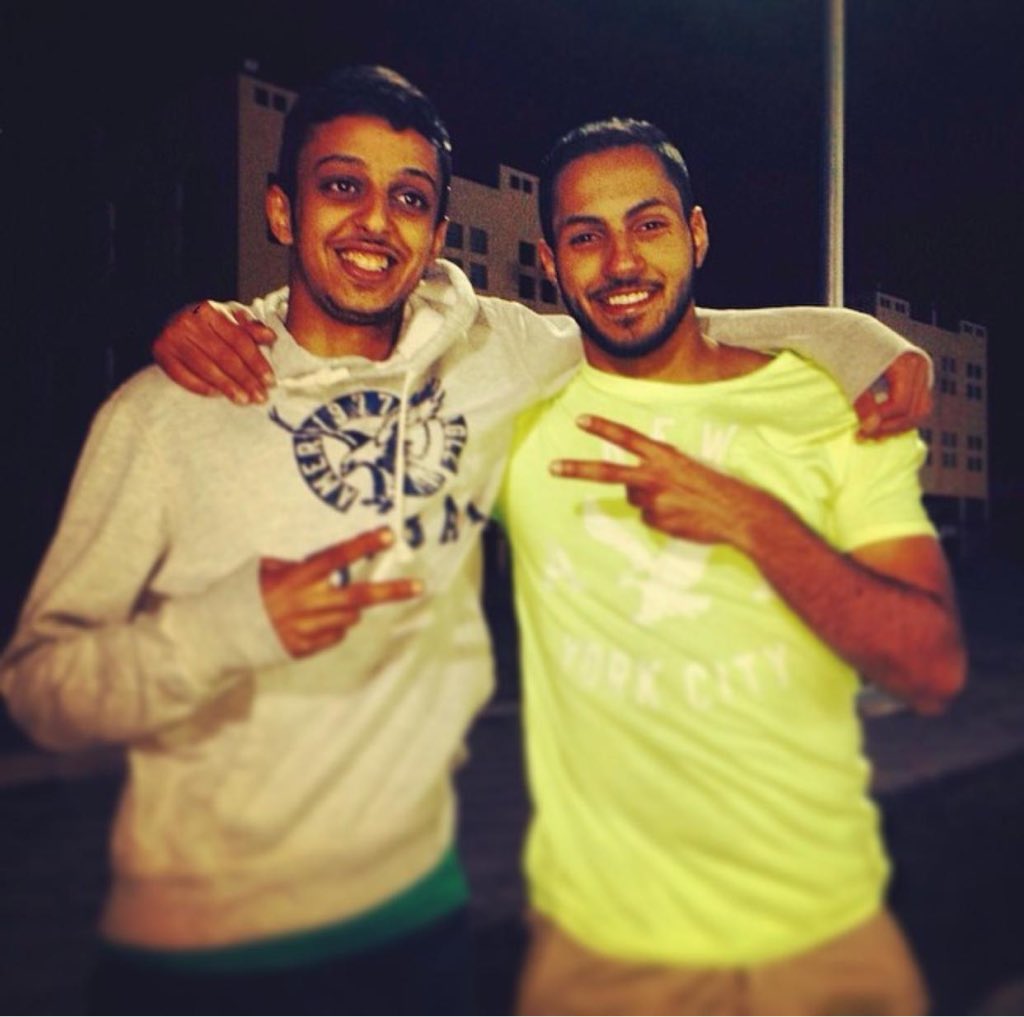 اللهم أخي وحبيبي بجوارك وأنت ارحم مني به تجاوز عنه واغسله بالماء والثلج والبرد واجعل له من دعاء المسلمين نصيباً وفيراً .. 

دعواتكم له 🙌🏻
#سلطان_حمد_الماجدي