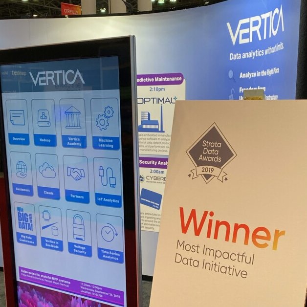 Today, in the General Session at the #StrataData Conference, #Vertica was AGAIN (2 years in a row!) awarded the prize for the MOST IMPACTFUL DATA INITIATIVE, powering @climatecorp’s <a href="/FieldView/">FieldView</a> platform! <a href="/OReillyMedia/">O'Reilly Media</a>