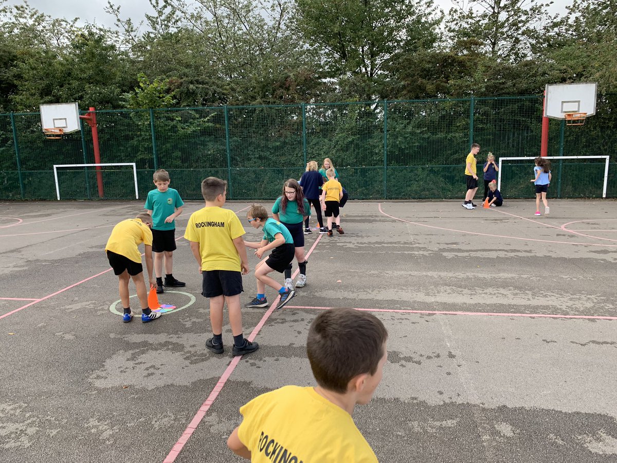 Class12Hcps's tweet photo. This afternoon we played ‘Rainbow Wheel’ a game which involved memory skills, running and clear communication. Mr T had a colour wheel and we had to replicate the colours in the right order, the team with the correct sequence first WON! We loved it #Y5PE #NewGames https://t.co/rWffomnbZv