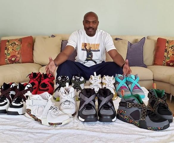 Tim Hardaway Sr. on X: This is my own collection of Air Raids. Do anybody  have a collection like mine or better? I might be missing a few colors. Let  me know?