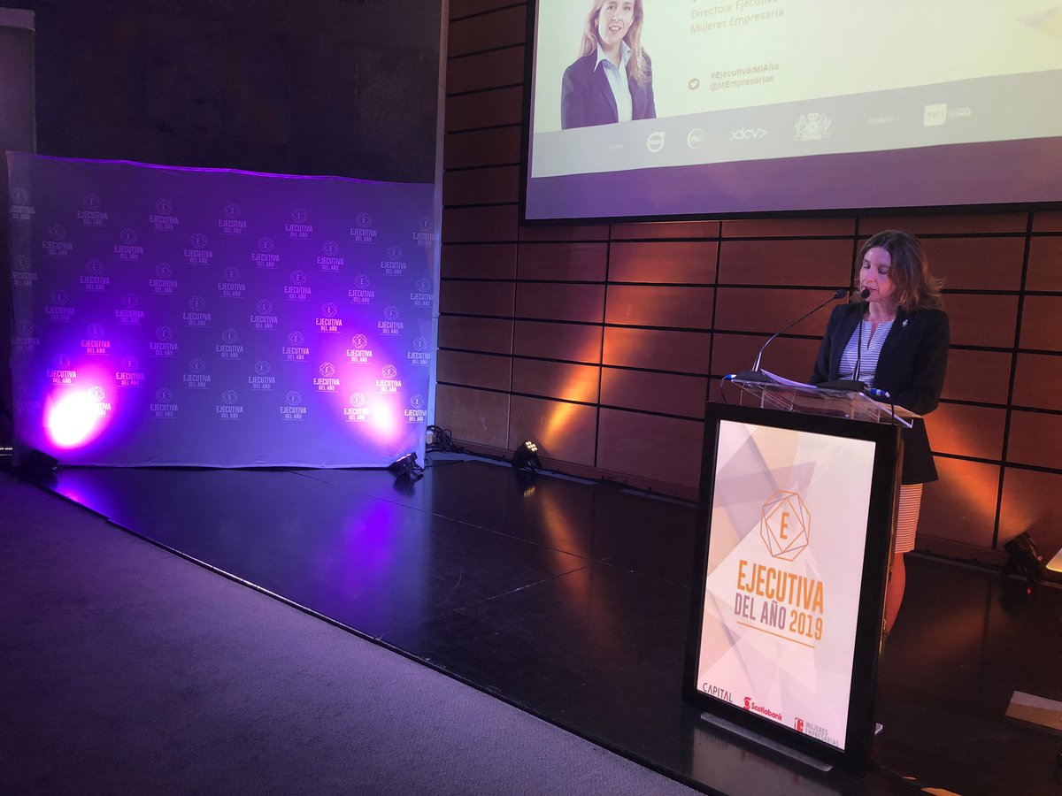 Nuestra Directora Ejecutiva <a href="/franciscavaldes/">Francisca Valdes</a> da la bienvenida y felicita a las seis finalistas del #PremioEjecutiva2019 quienes encarnan el el verdadero espíritu de crecimiento y desarrollo de la mujer en Alta Dirección