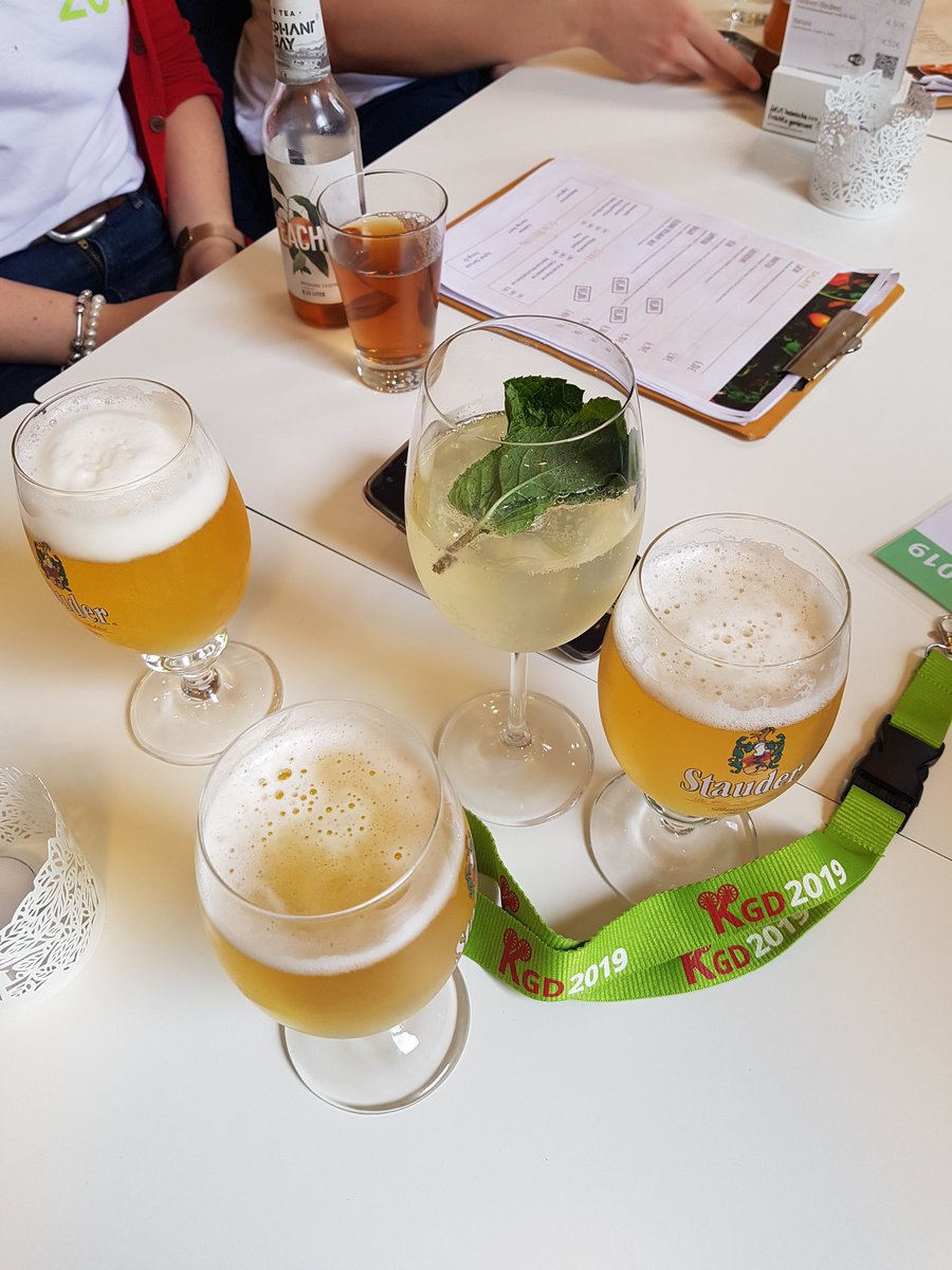 kgd2019's tweet photo. Die #kgd2019 ist geschafft! Das beste Lehrstuhlteam der Welt freut sich über eine schöne Tagung auf @ZOLLVEREIN in #Essen https://t.co/RpIbEUSIjS