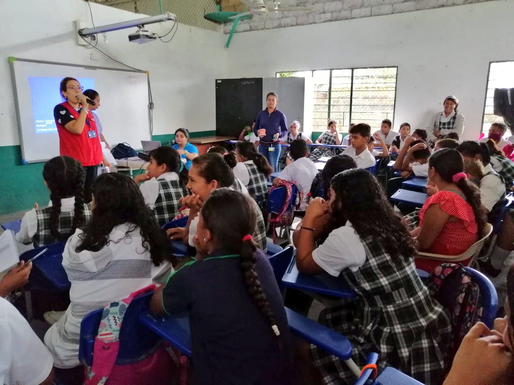 sofia_lida's tweet photo. Entornos protectores #Barrancabermeja #comuna1 Niños constructores de paz, #comuna7 Escuelas artísticas, #campogalan Sembrando en mi vida para cosechar mis sueños,
#PuertoWilches New Generation #Monterrey Rugby por la PAZ, #SantaRosadelSur Minilocutores https://t.co/fQNZm51mWE
