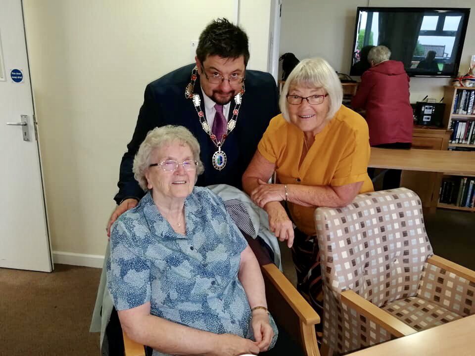 Fabulous coffee morning yesterday raising money for a local group of ladies who support cancer patients going through treatment “Looking good Feeling Great” thank you to the Mayor too for supporting us. £196:30 raised #cancersupport #retirementliving #anchorhanover <a href="/AnchorJobs/">Anchor Jobs</a>