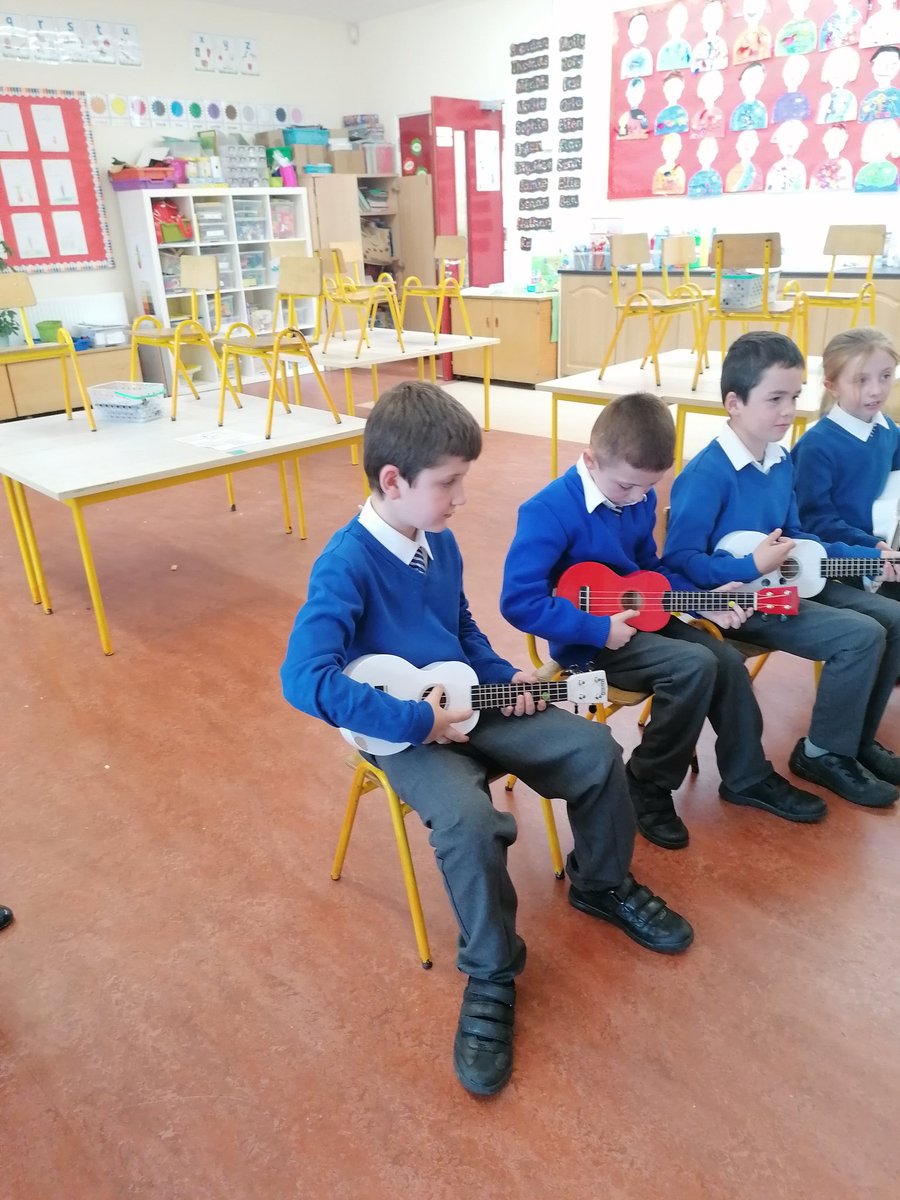Scoil Chaoimhín (@scoilchaoimhin) on Twitter photo Second Class started ukulele with <a href="/esweeneyguitar/">Eamon Sweeney</a> today. We can't wait for their first performance! 😊 Second Class started ukulele with <a href="/esweeneyguitar/">Eamon Sweeney</a> today. We can't wait for their first performance! 😊