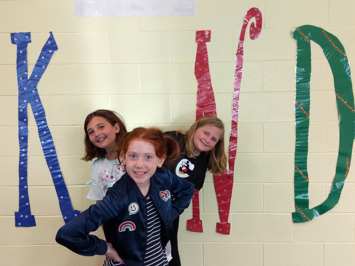 These helpful 4th graders gave up their lunch time to help their peers with our kindness project.