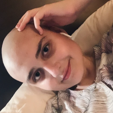StoriesofCancer's tweet photo. 'I’m a lucky person to have such positive and strong people near me like my mother! Try to focus on that you are alive and you, of course, have a lot of reasons to live." -Elena Cherniavskaia, Russia, patient, sarcoma https://t.co/yvxiez63yG