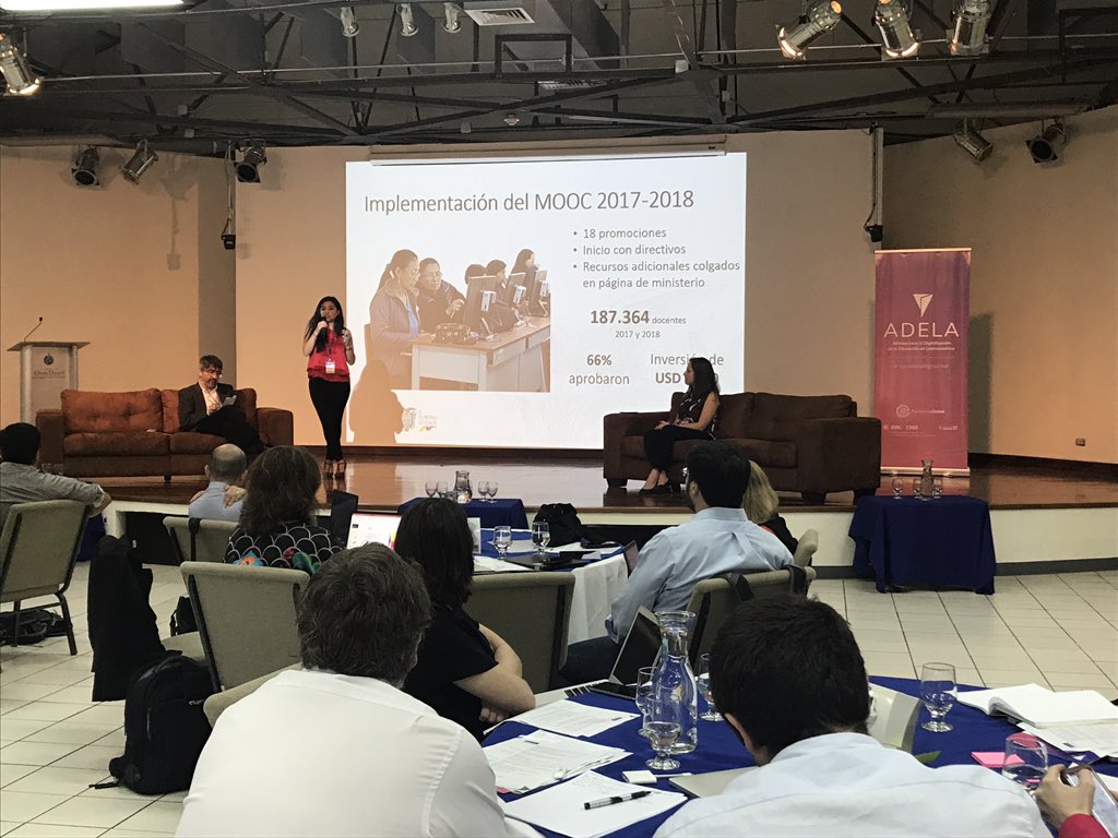 adela_digital's tweet photo. Comienza la segunda jornada del 1er Encuentro de #RedAdela, conociendo experiencias de desarrollo profesional docente, capacitación, identificación de competencias digitales y autoevaluación, entre otros, de la mano de @summa_edu, @Educacion_Ec y @cieb_net. https://t.co/So0GN3h2tk