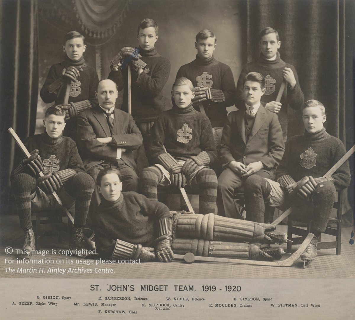 SJR_School's tweet photo. Here's a hundred year old #throwbackthursday . This is the1919-2020 St. John's College hockey team. #SJR #SJR200 #shortbench @sjrathletics @landyhockey https://t.co/ggsMHOMcKf