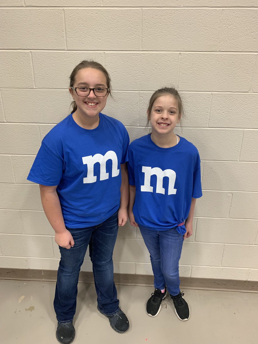 NLMS participating in Sylacuaga City Schools Homecoming Week Festivitys
(Twin Day)