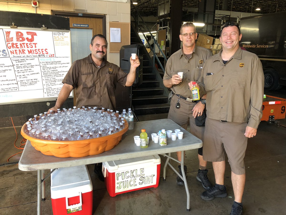 Another great safety demo by James Martinez and the committee today. Keep the hydration going folks!!!!!! Always share your near misses to keep the work family safe and making common sense choices <a href="/LauraKuykendal3/">Laura Kuykendall</a> @chspaztell <a href="/RedRiverUPSers/">Red River UPSers</a> @RRWestOps <a href="/Capital_UPSers/">Francine Quintero</a>