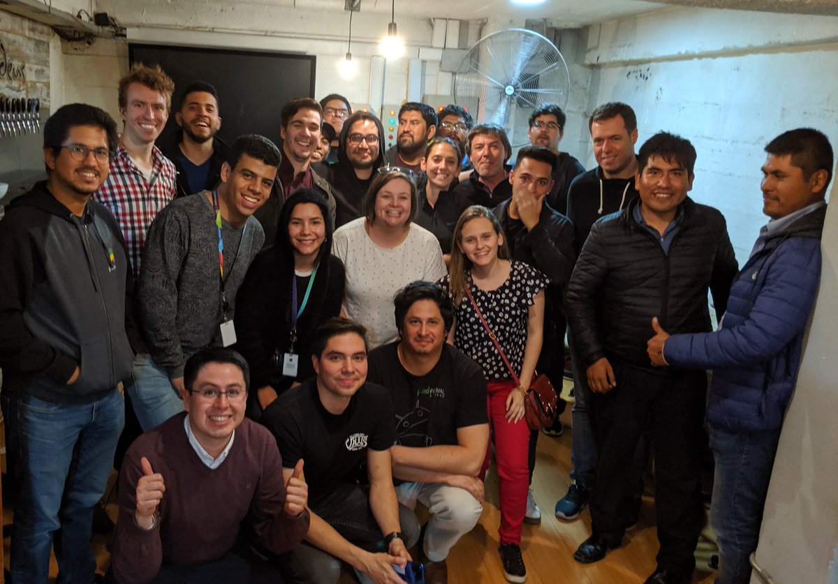 Hanging out with some of the other <a href="/DevFestSantiago/">DevFest Santiago</a> speakers! Getting ready for tomorrow 🇨🇱🥳