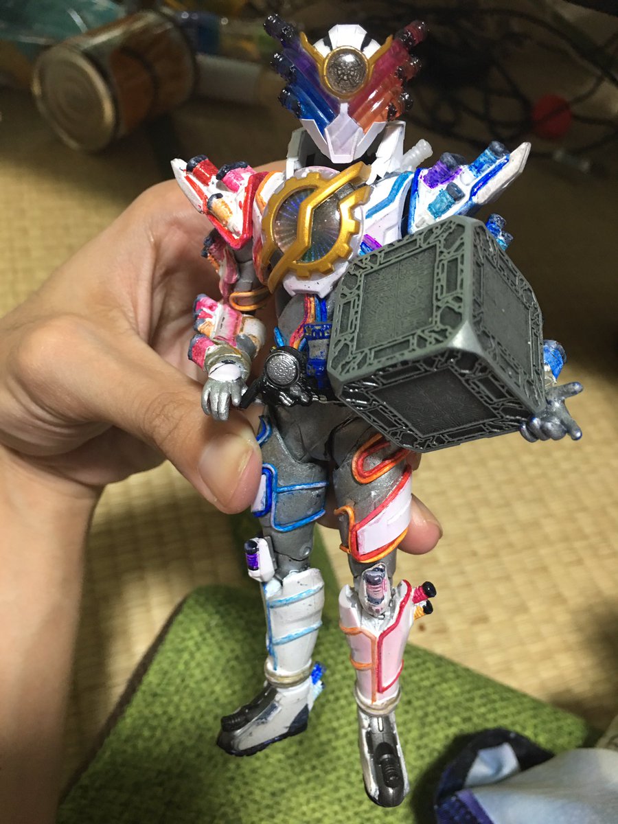 二児のパパ ジーニアス V Twitter ニチアサフィギュア改造部 Shフィギュアーツ仮面ライダービルド改造 仮面ライダービルドジーニアスフォーム背面未完成 T Co B5yxu4v9kt Twitter
