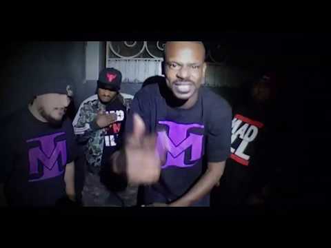 Faygoluvers's tweet photo. Mad iLLusions - "Bloody Body Trails" [Official Music Video] - 
 - https://t.co/jZOndJ8miJ @@Madillusionsdb https://t.co/cHyxq4tsLY