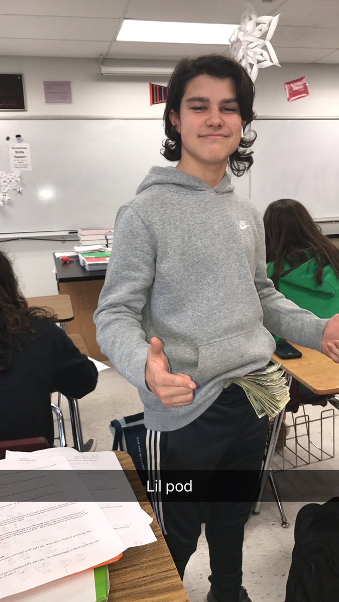 evansoccer07's tweet photo. Happy birthday @manusoccer77🤪🎂 https://t.co/GfQ4aFPUfl