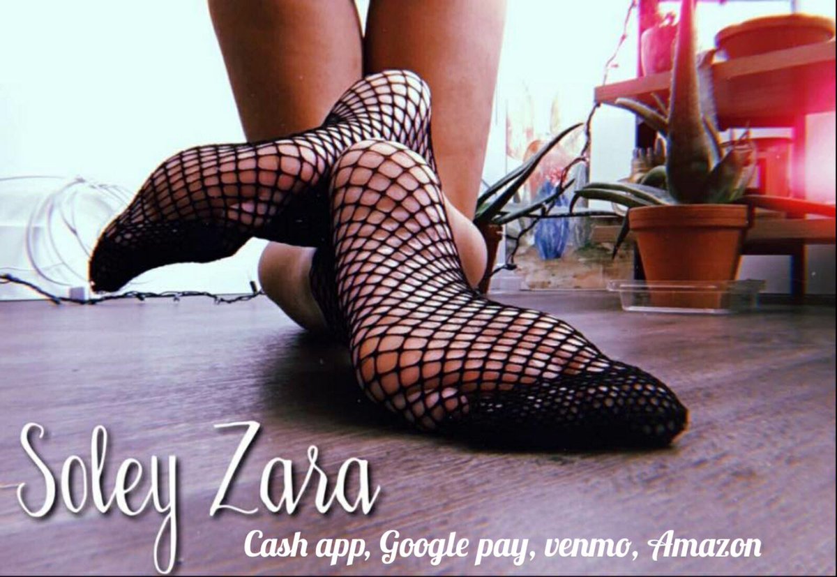 Look at my perfect feet in fish nets #soleyzara.