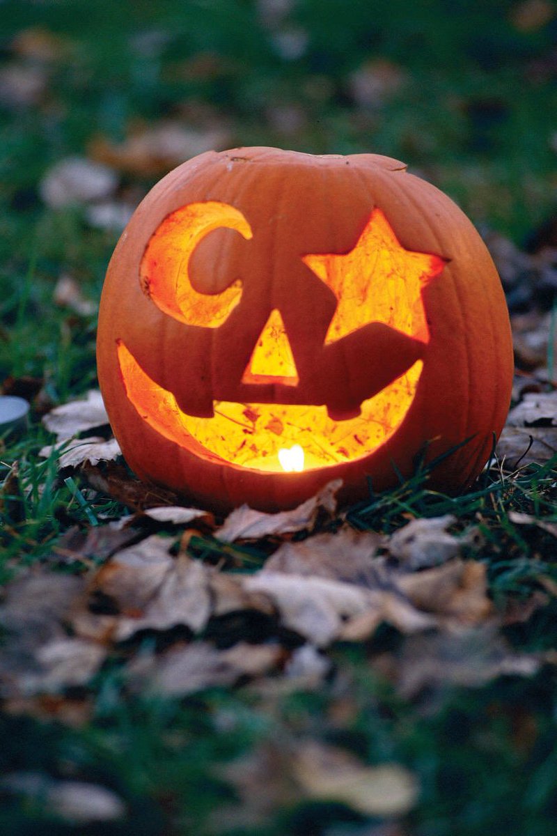 RFLGreatAthens's tweet photo. Did you know that this is Relay for Life of Greater Athens’ 3rd Halloween Glow 5k? Hanging out with friends AND getting Community Service hours, all while raising money for a great cause! Does it get any better than that!? Sign up here >>> https://t.co/wRhMiwjyuB https://t.co/F8EjbEHikd