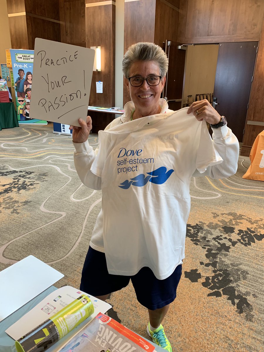 DIowaguy's tweet photo. @SHAPE_Colorado convention attendees stop by for your free t-shirt and learn about #doveselfesteemproject free curriculum! #dovepartner #doveselfesteem https://t.co/dHidb3PrwJ
