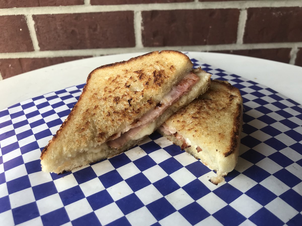 dizzyizzysfood's tweet photo. NEW GRILLED CHEESE ALERT! Come grab our lasted creation!  All proceeds from the Holey Pig in October will be donated to the Nowakowski Family to support them as their son battles cancer!  #foodtruck #grilledcheese #hamandswiss #indianapolis #cancersucks #makeadifference https://t.co/z89TTk51Uy